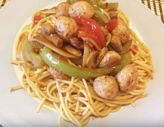 Recipe : Veg Noodles with Soya Chunks