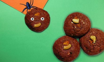 Recipe : Beetroot carrot & Rose Cookies