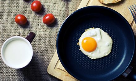 Recipe : Simple Egg Omelette