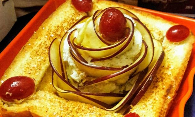 Recipe : Apple Rose Peanut Butter Toast